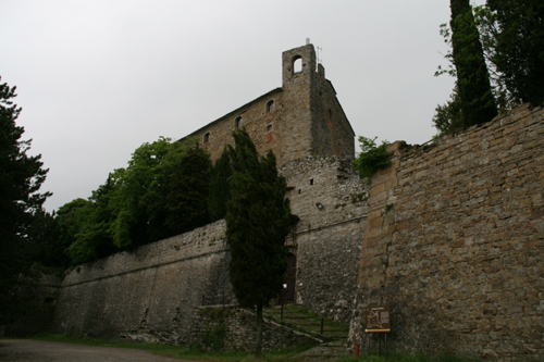 イタリア・トスカーナ、コルトナ村の廃墟